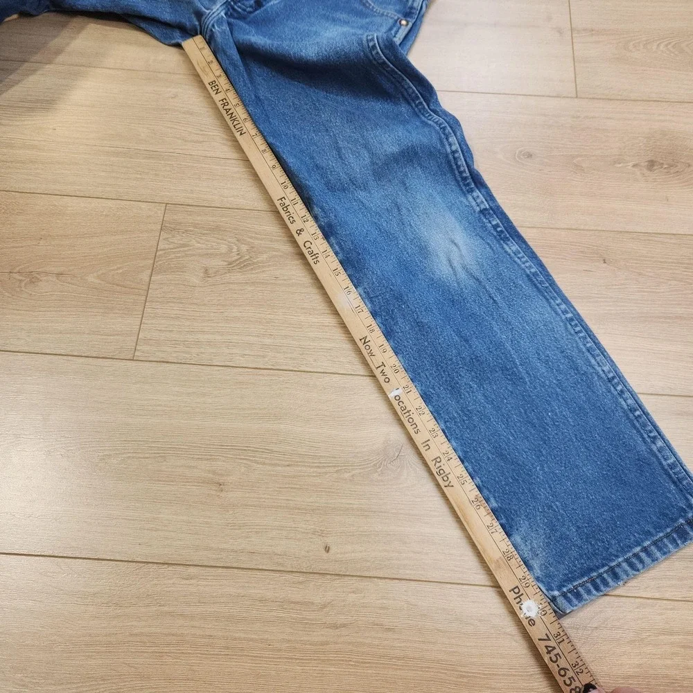 Wrangler 13MWZ Jeans Mens 30x32 Blue Medium Wash Cowboy Cut Straight Denim